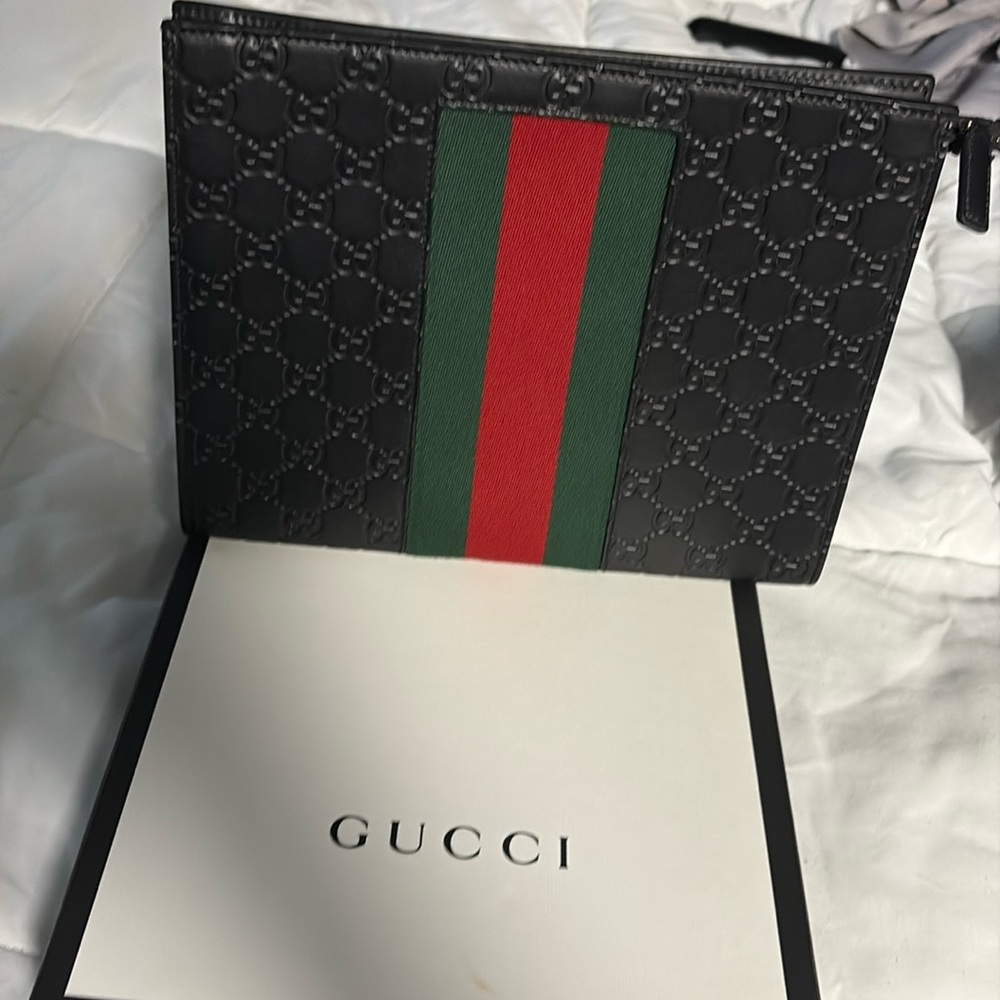 Gucci clutch